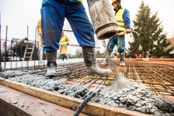 Best Concrete Driveway Installation  in Tano Road, NM